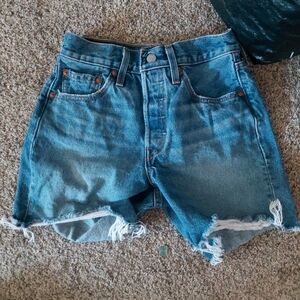 Levi's Blue Denim Women's Cropped Jeans